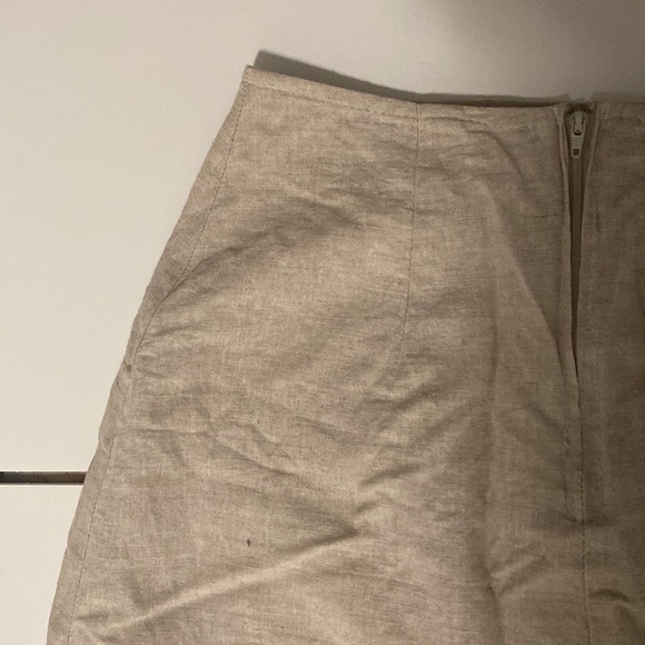 Mini  Skirt - Picture 4 of 4